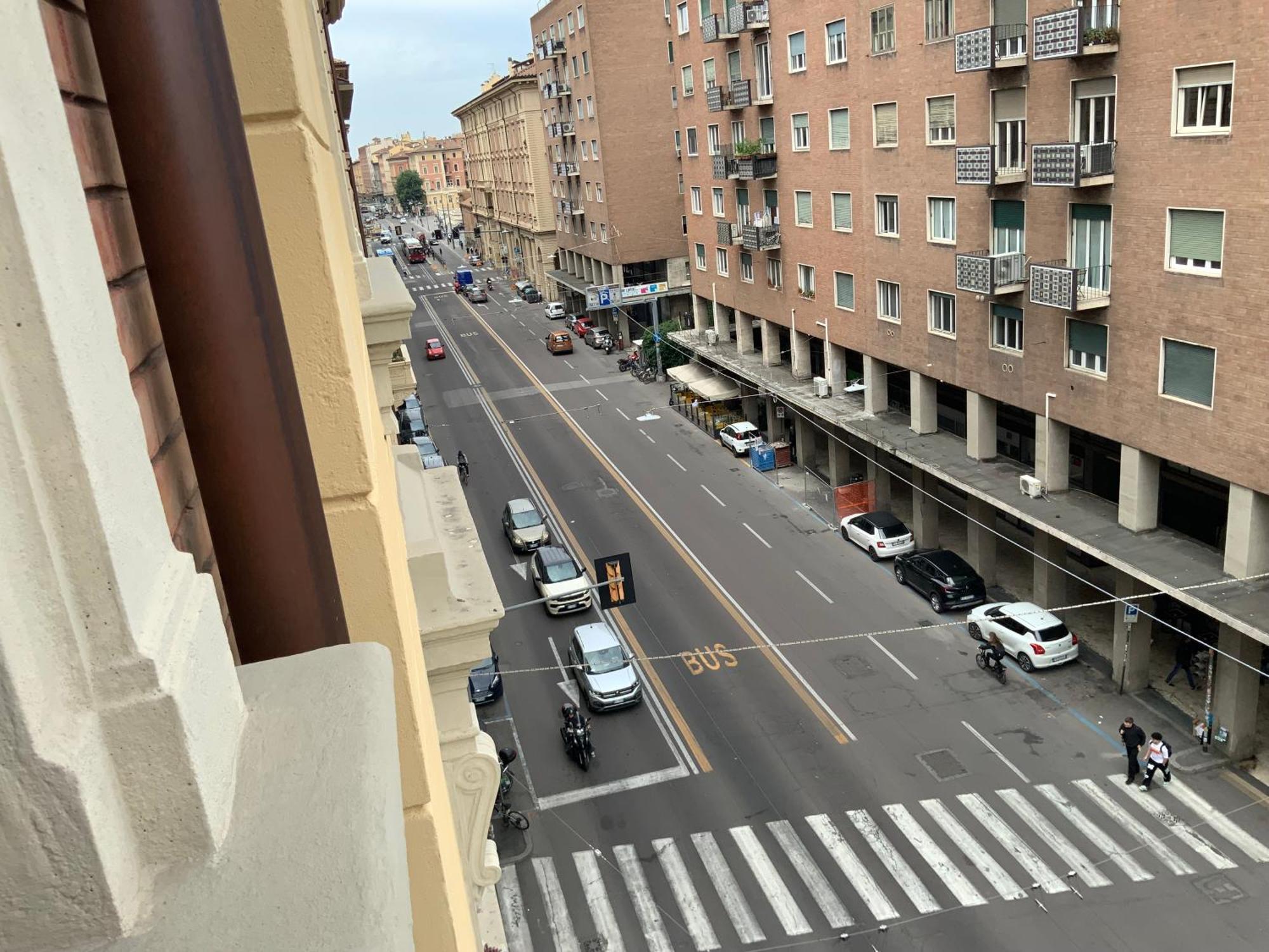 Domus Dotta City Center Bologna Esterno foto